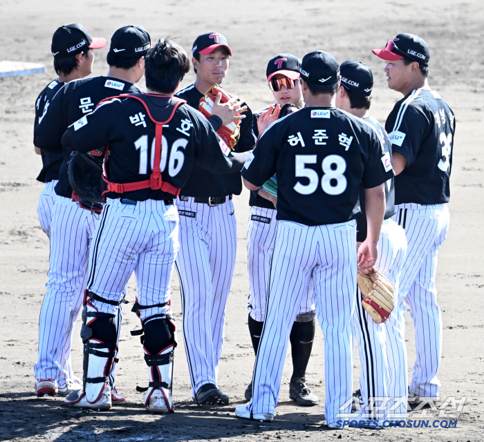 Four hits and one run to KIA and Samsung? The magic spell of raspy, which erased the mound weakness, aggressive pitching, control, and crystal ball (Okinawa Comment)