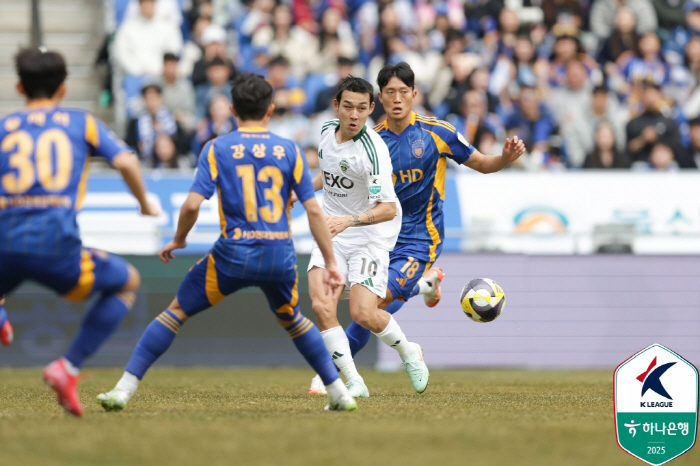 Munsu Zidane Bojanic cannonball shooting bam! The first Hyundai Derby Ulsan of the season laughed, won 10 against Jeonbuk → jumped to second place instantly 