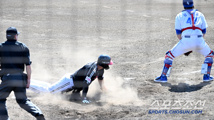 One run in 18 innings, is this for real. LG won with the salty water mound, and the second-place team won consecutive games. Oh Jihwan's solo shot. 5-0 win over Samsung 