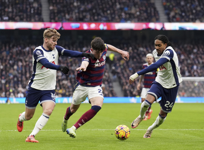 The fifth-division team also had difficulty → Tottenham decided to score 0 goals in 18 games, once recruiting 47.5 million pounds of striker NO