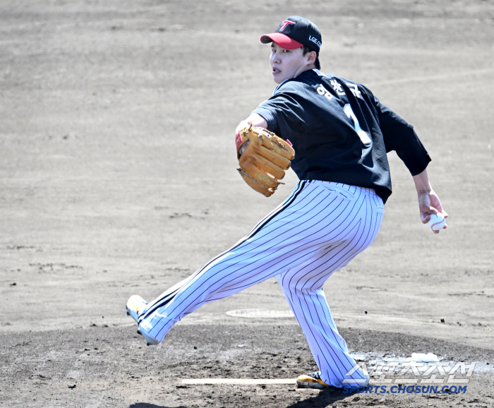 Is this why he's the king of pitchers? Lim Chan-kyu, Son Joo-young, Song Seung-ki, LG's native starters, Samsung's batters freeze and score 