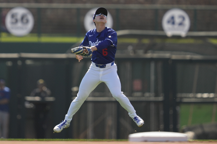 It was true that Kim Hye-sung said he was going to do an intensive test, and he hit his first home run for the most at-bats in the team, and the competition rate was up to 2 to 5