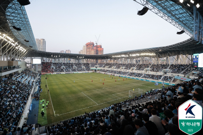 Daegu vs. 2,469 seats sold out in 5 minutes due to explosive interest in Daejeon... Protect the grass in Daegu's abnormal climate. All-out war